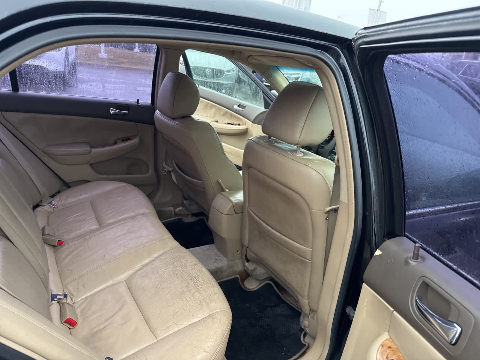 Thumbnail: 2003 Honda Accord - 22