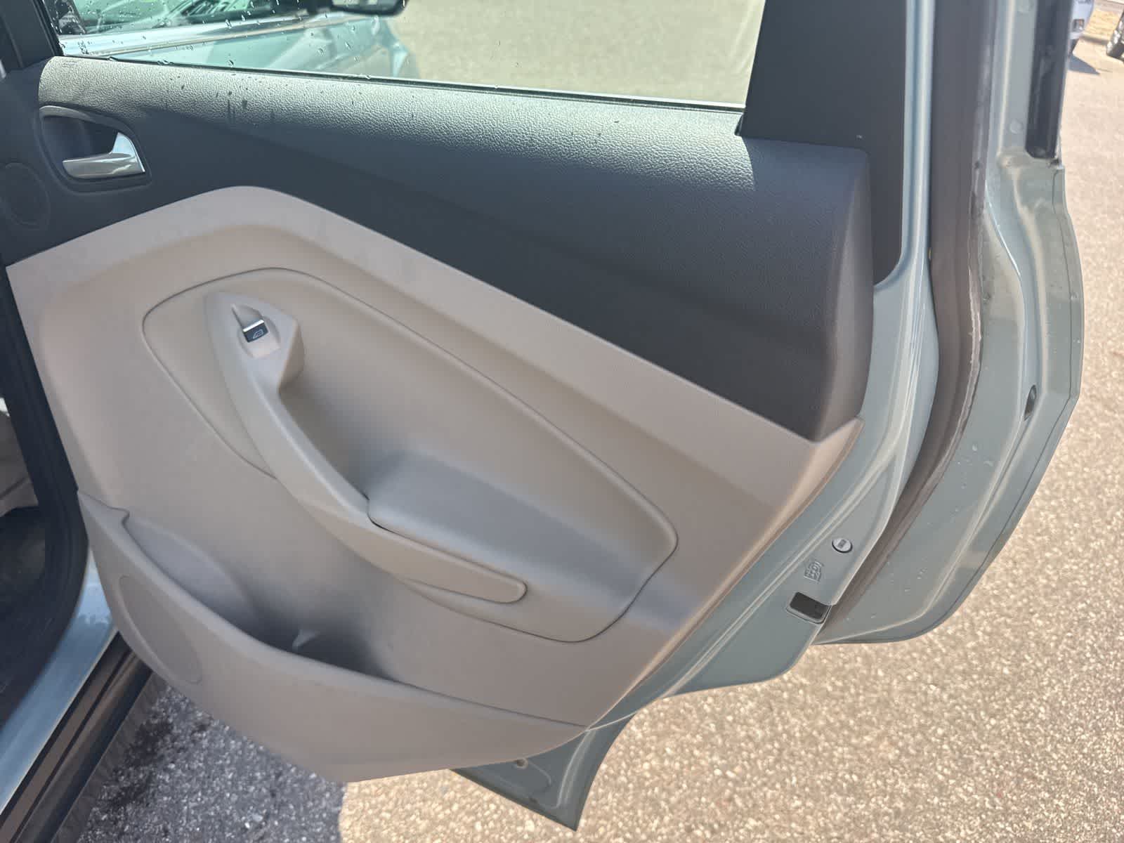 Thumbnail: 2014 Ford C-Max - 25