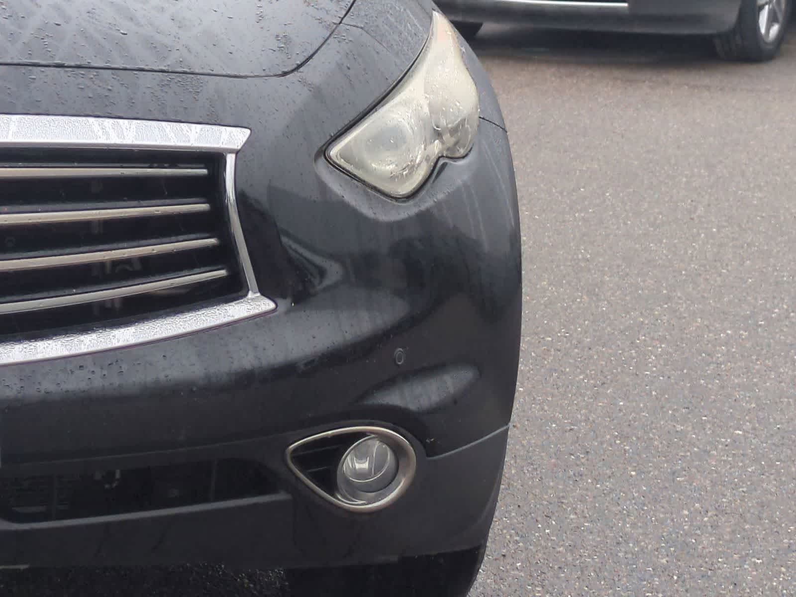 Thumbnail: 2012 INFINITI FX35 - 10