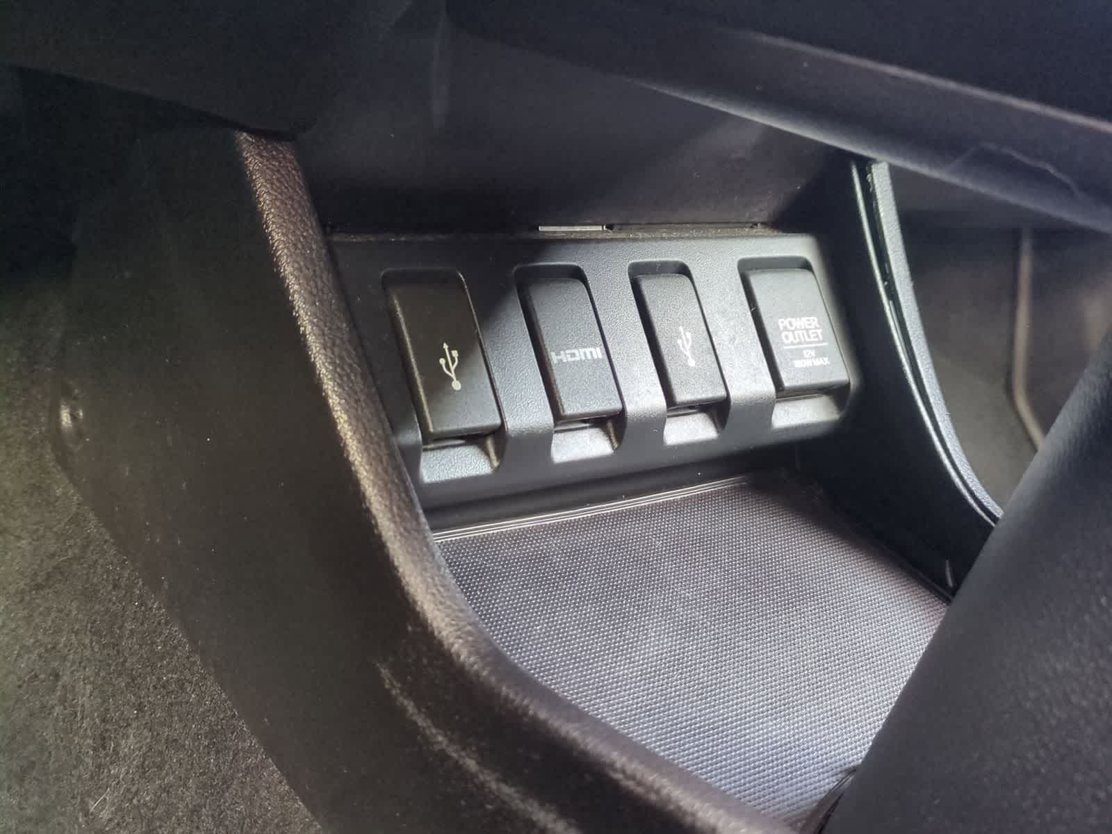 Thumbnail: 2016 Honda HR-V - 30