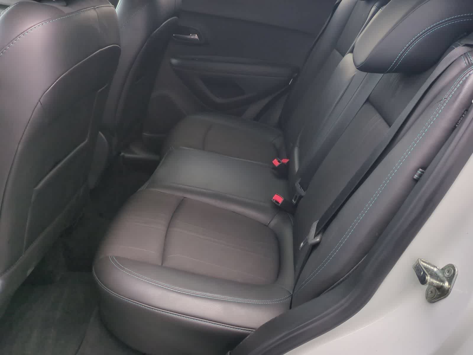 Thumbnail: 2016 Chevrolet Trax - 18