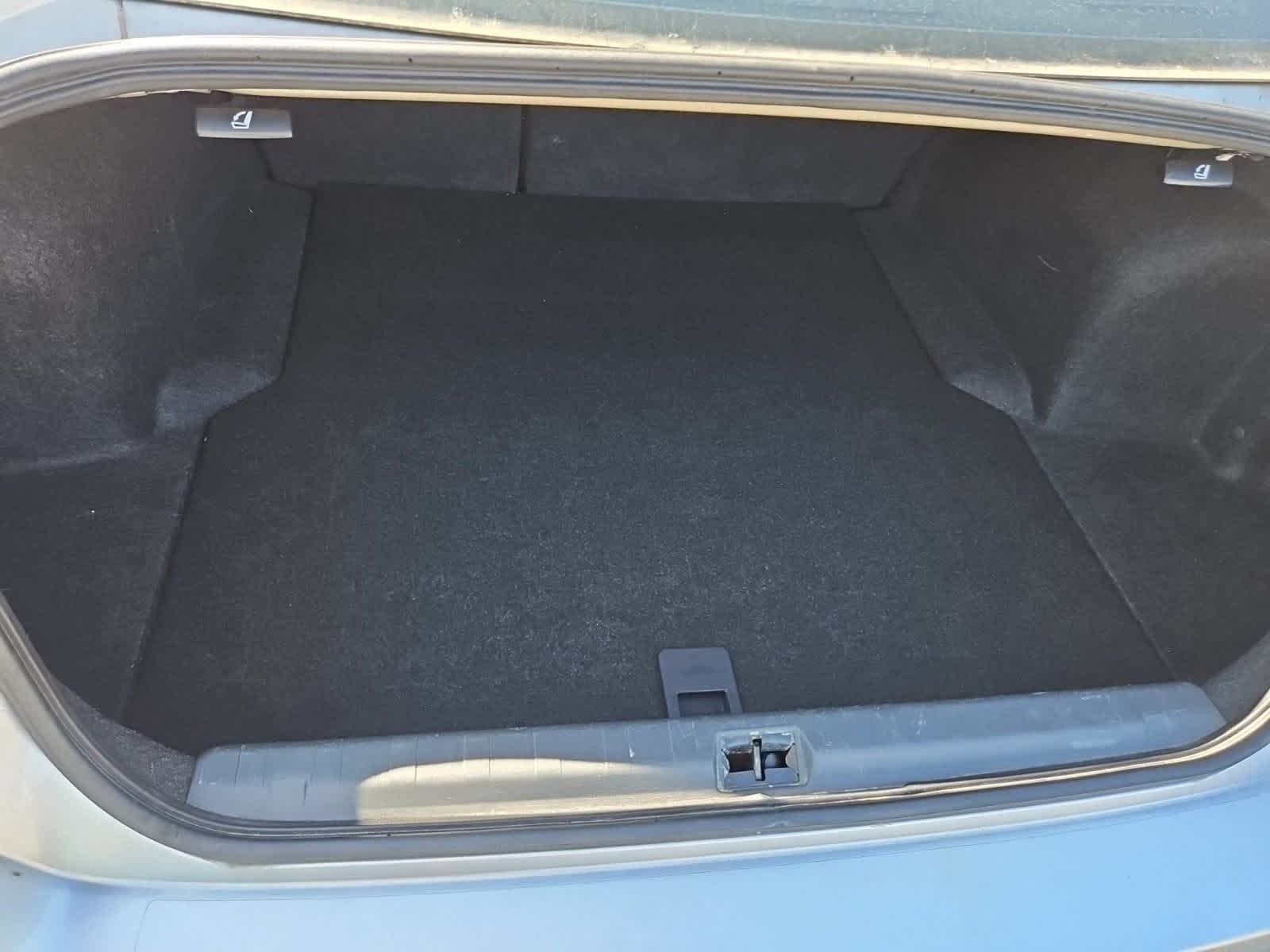 Thumbnail: 2013 Subaru Legacy - 12