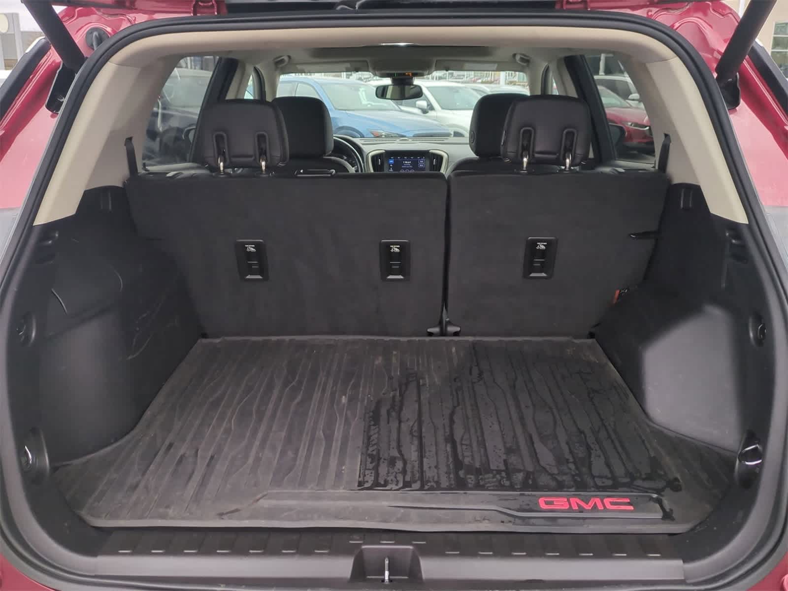 Thumbnail: 2018 GMC Terrain - 35