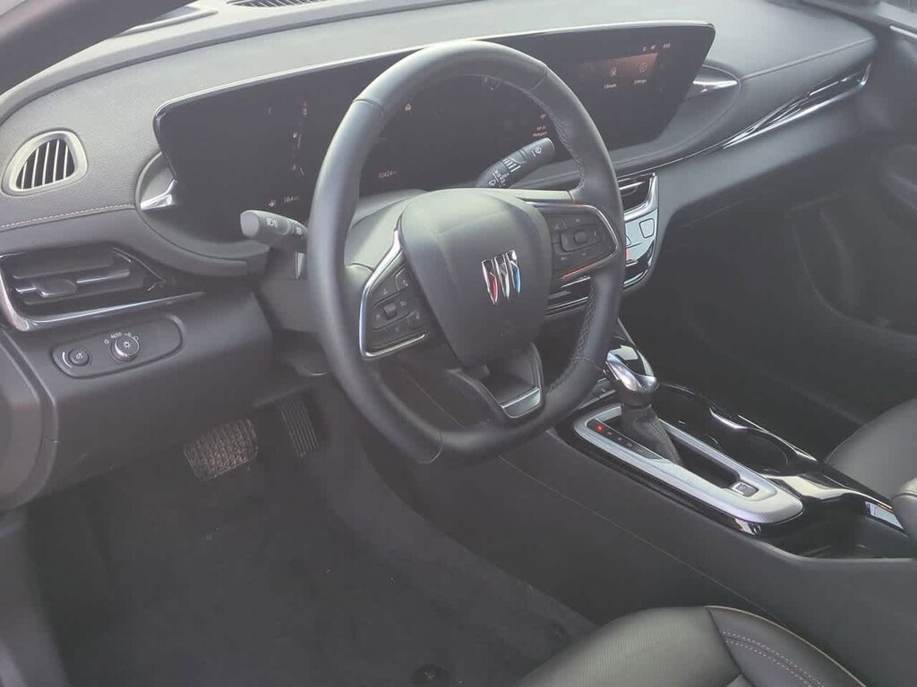 Used 2024 Buick Envista Avenir SUV