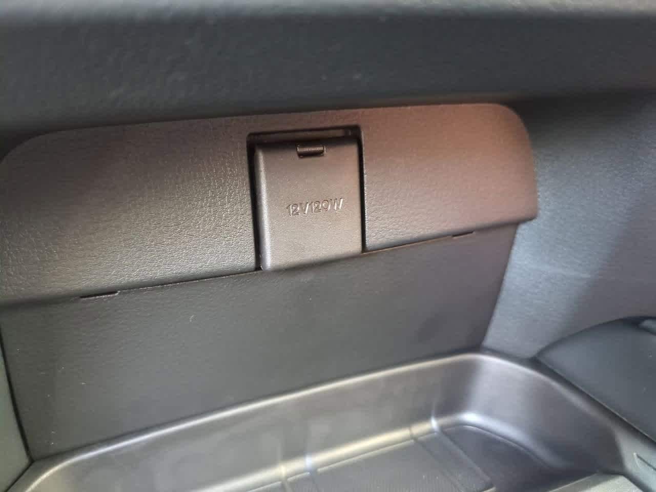 Thumbnail: 2025 Mazda CX-50 - 31