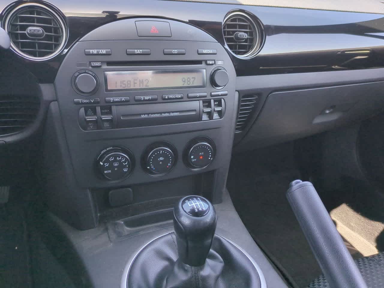 Thumbnail: 2006 Mazda MX-5 Miata - 23