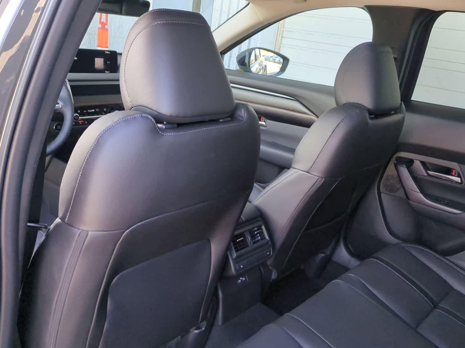 Thumbnail: 2026 Mazda CX-50 - 17