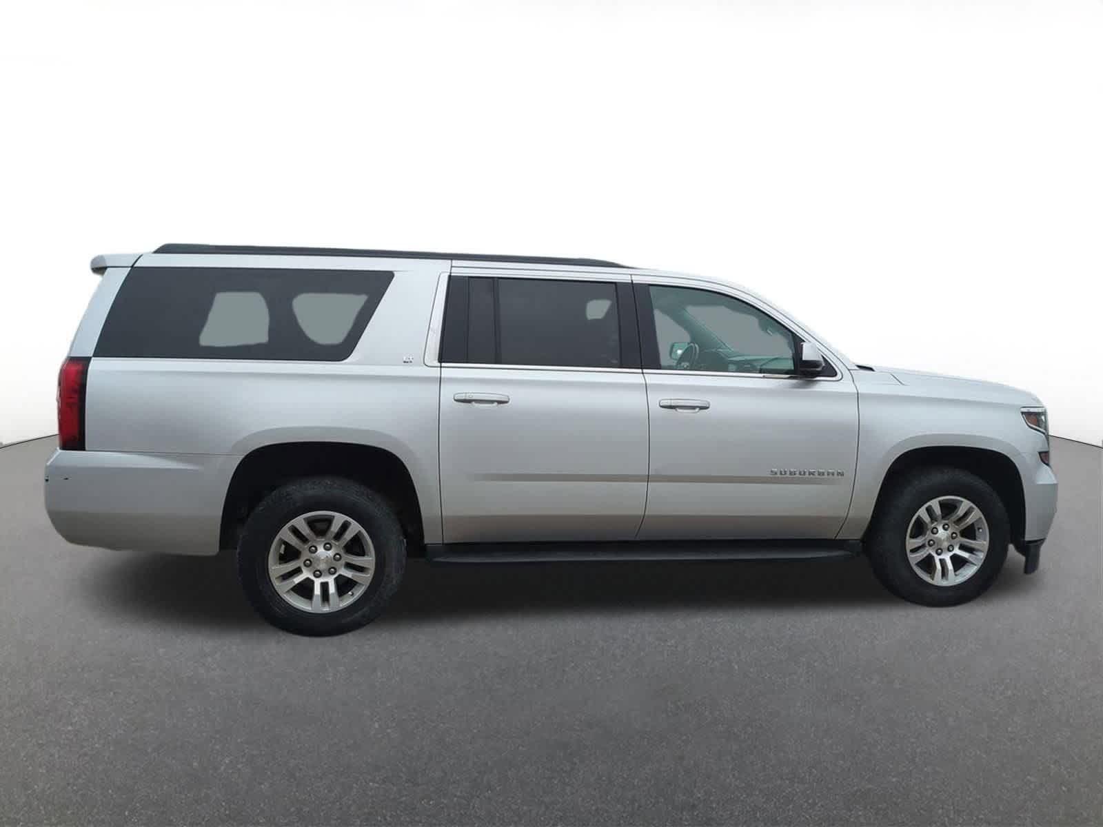Thumbnail: 2019 Chevrolet Suburban - 7