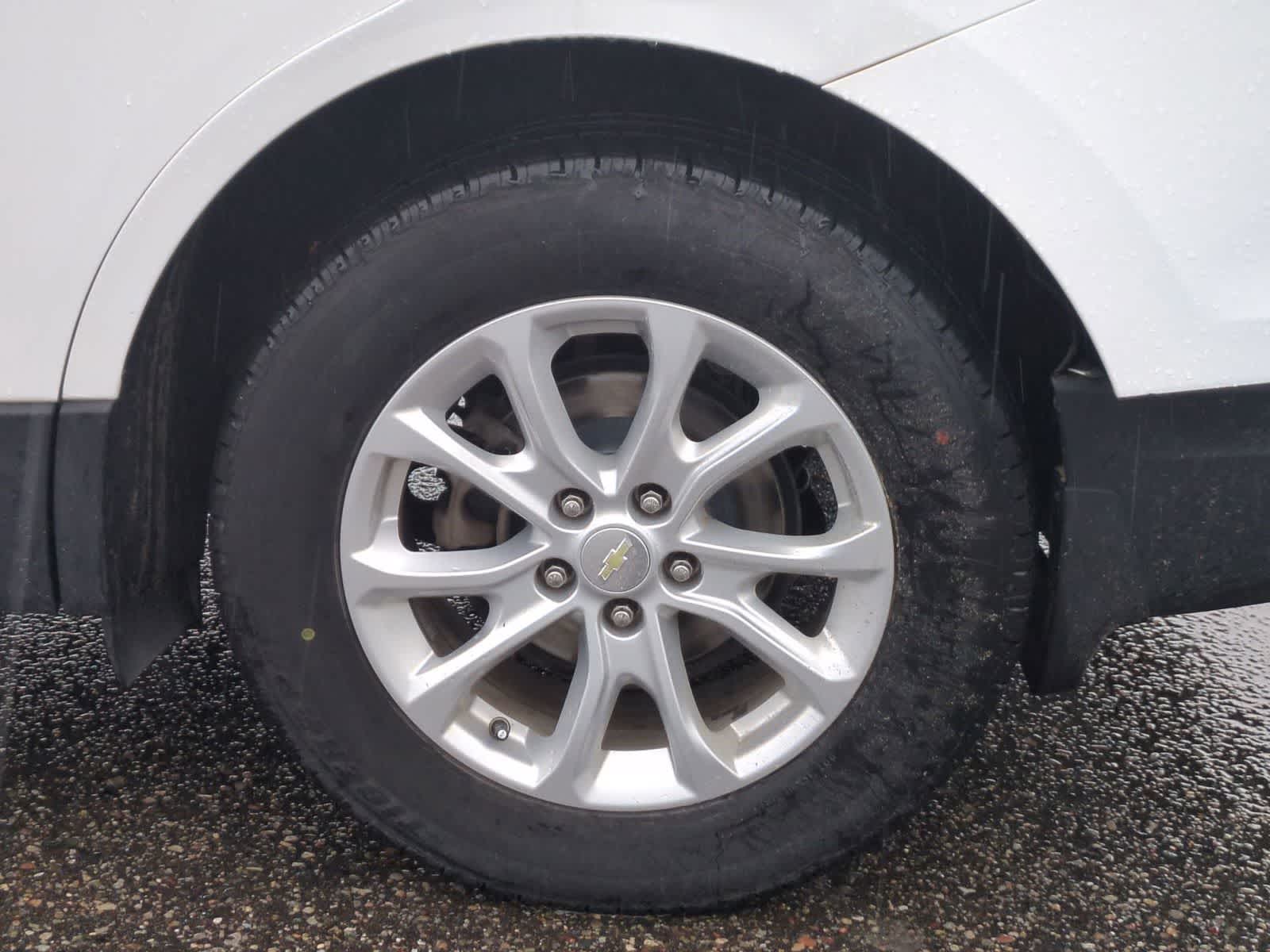 Thumbnail: 2019 Chevrolet Equinox - 13