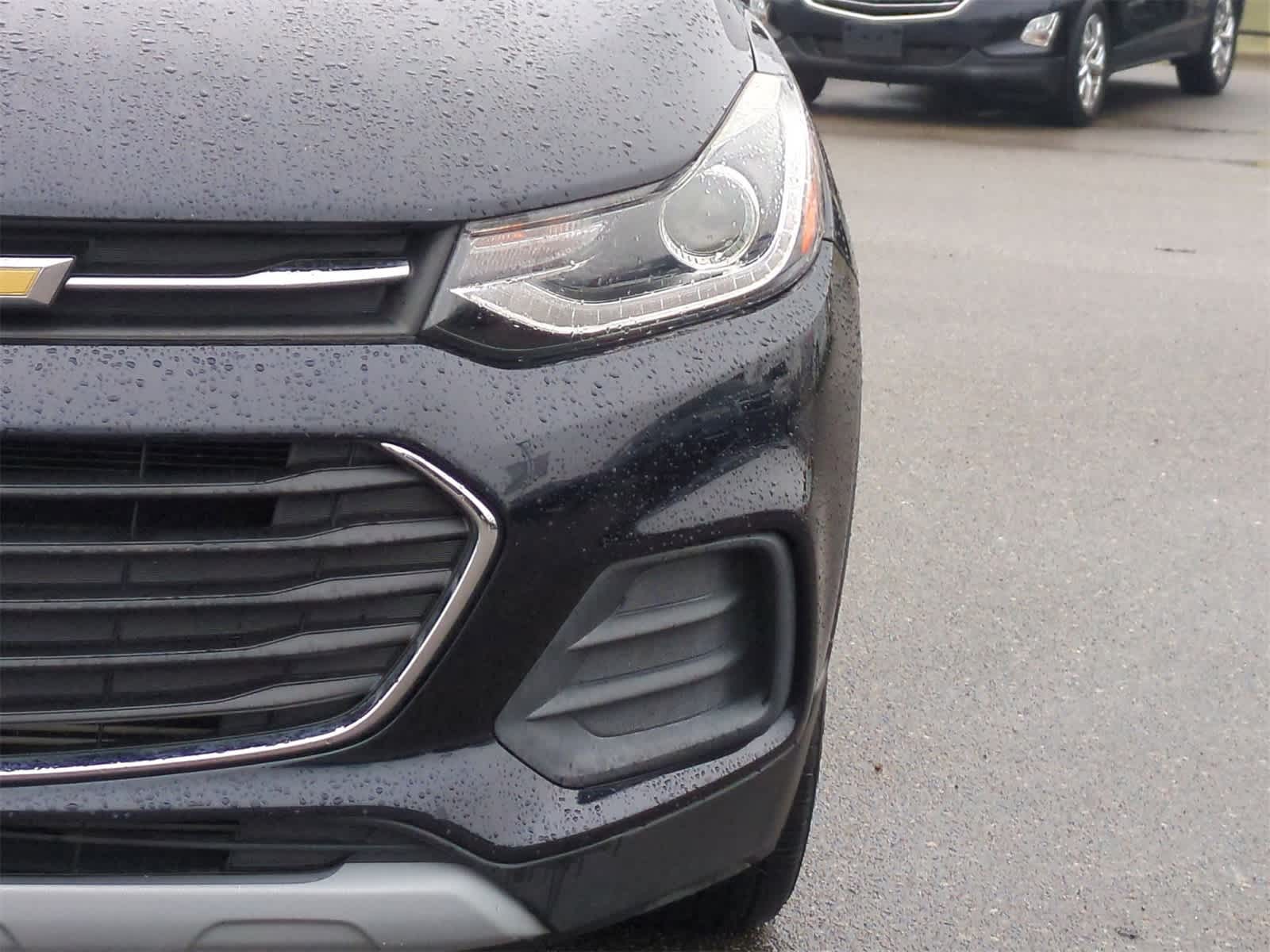 Thumbnail: 2022 Chevrolet Trax - 10