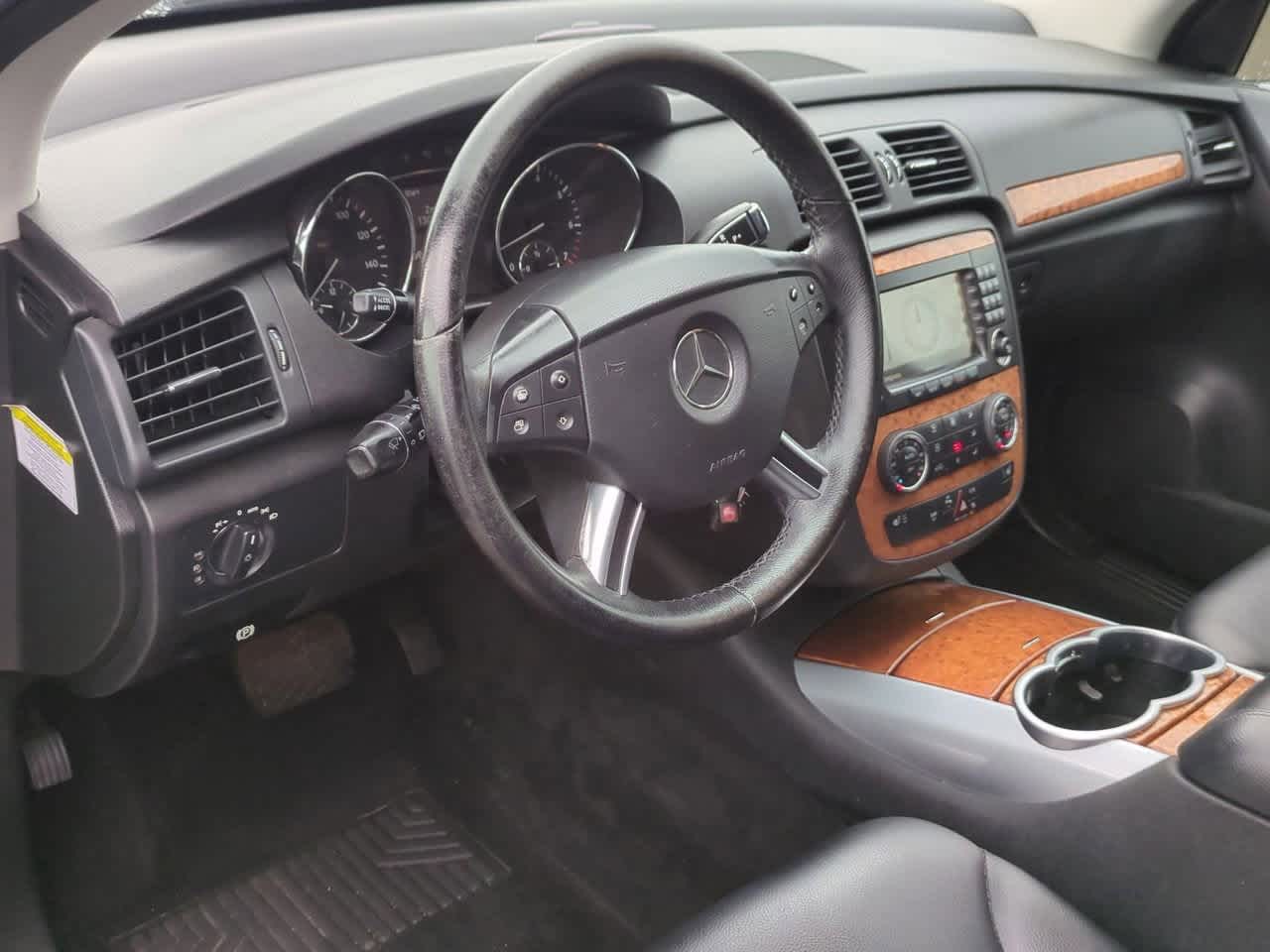Thumbnail: 2008 Mercedes-Benz R-Class - 2