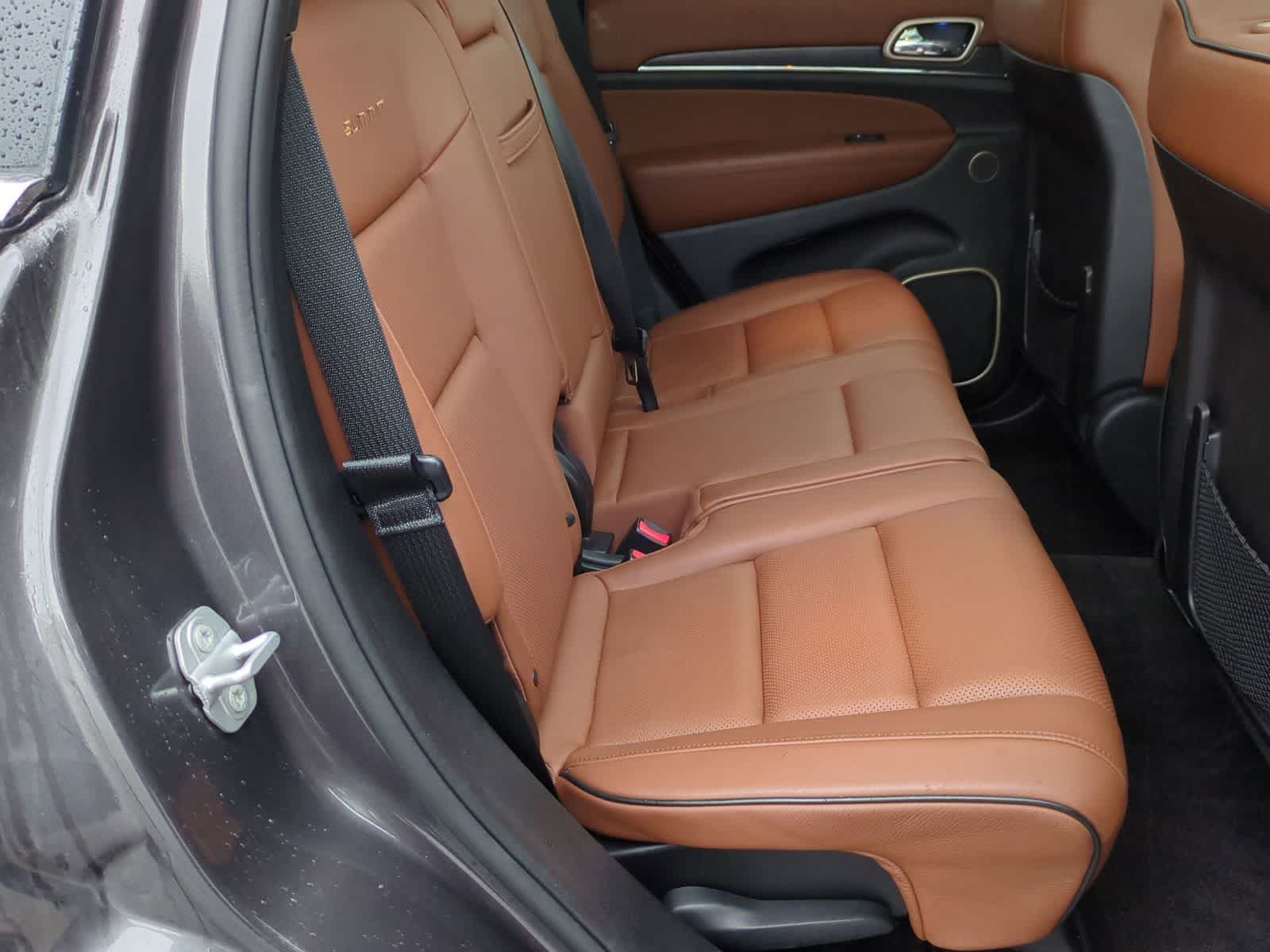 Thumbnail: 2016 Jeep Grand Cherokee - 20