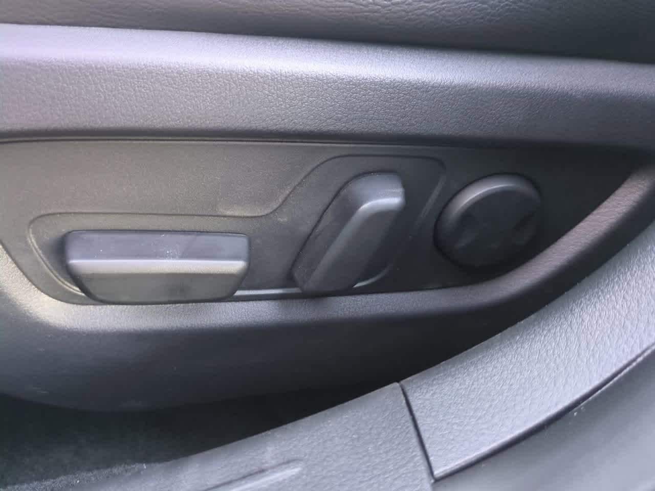 Thumbnail: 2026 Mazda CX-50 - 16