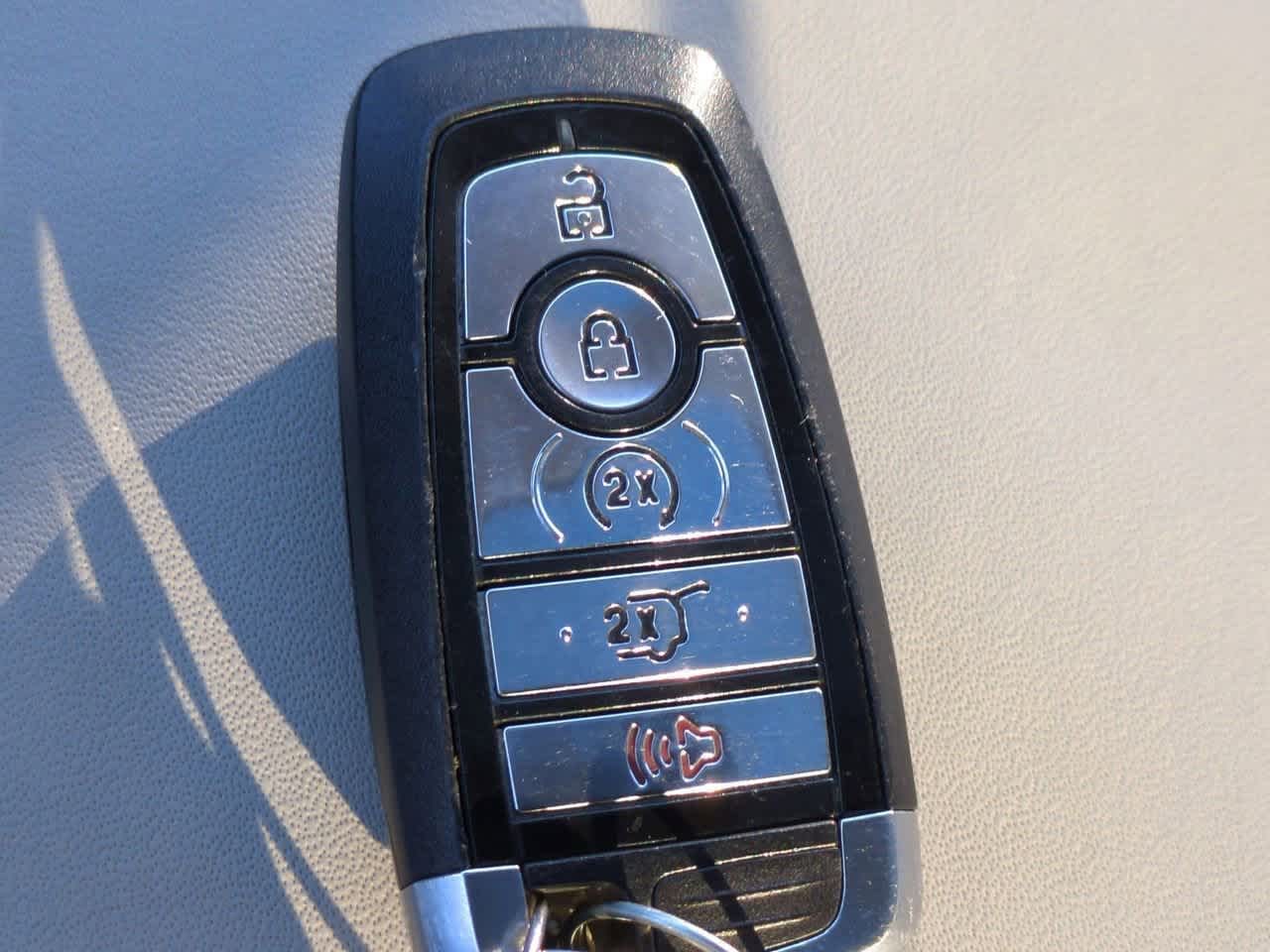 Thumbnail: 2018 Ford Expedition - 37