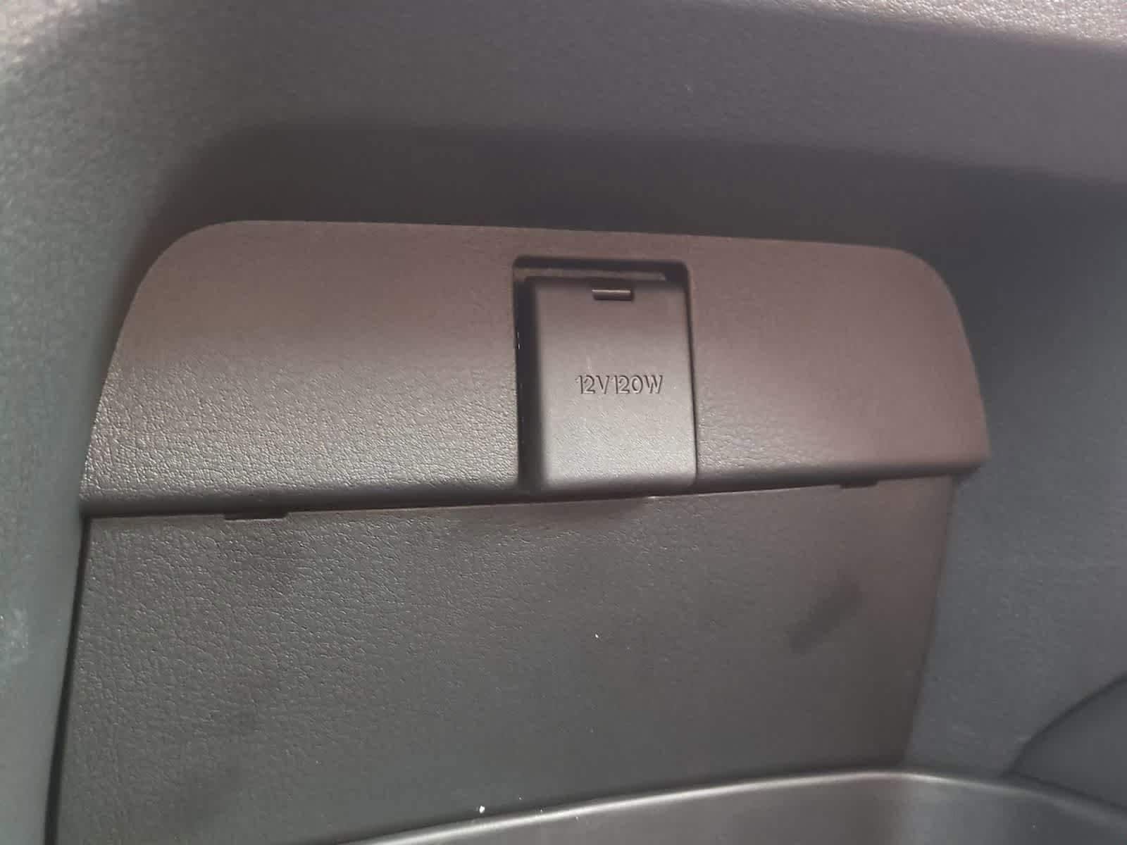 Thumbnail: 2026 Mazda CX-50 - 31