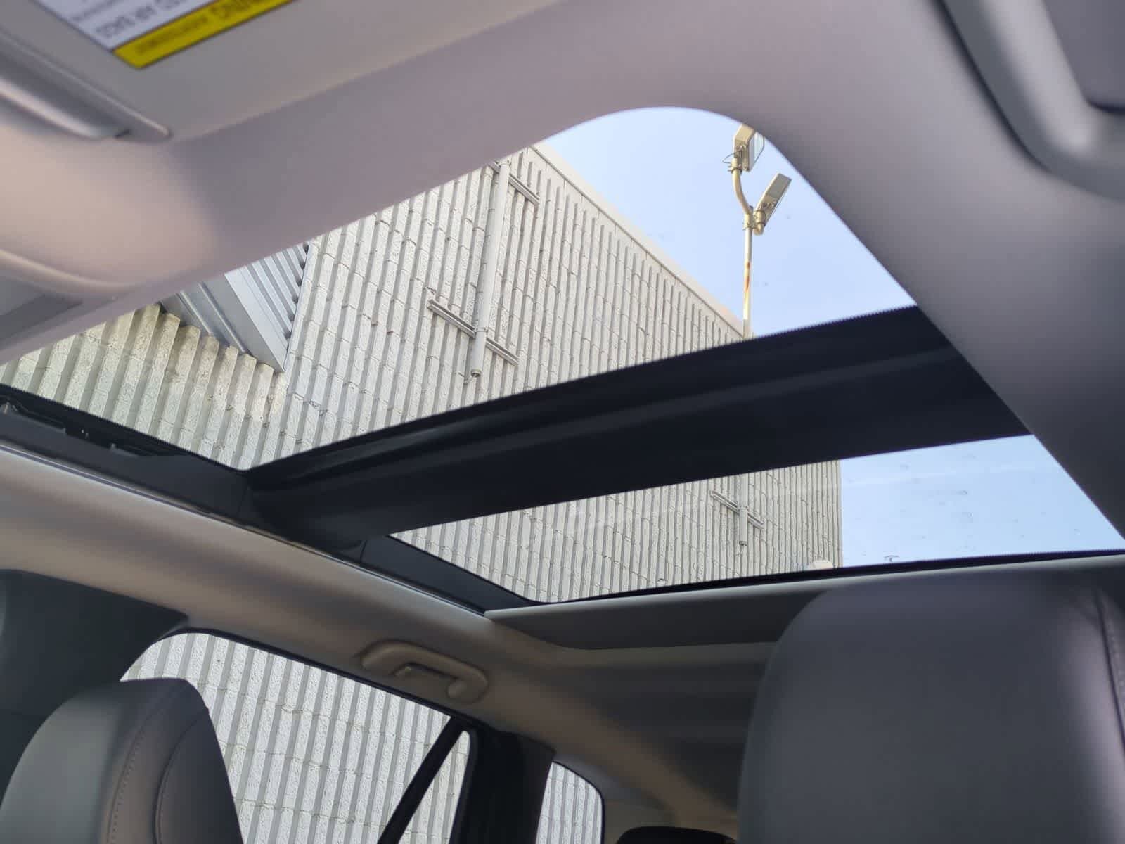 Thumbnail: 2026 Mazda CX-50 - 18