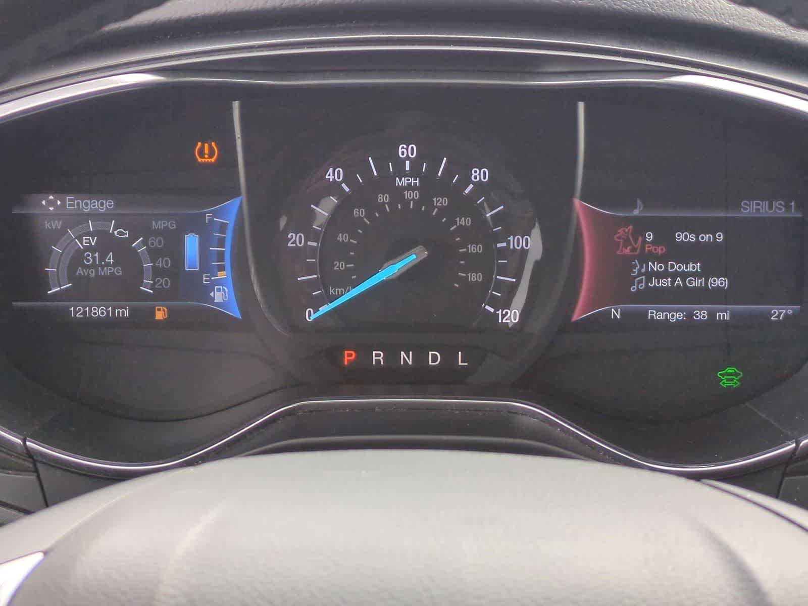 Thumbnail: 2017 Ford Fusion - 32