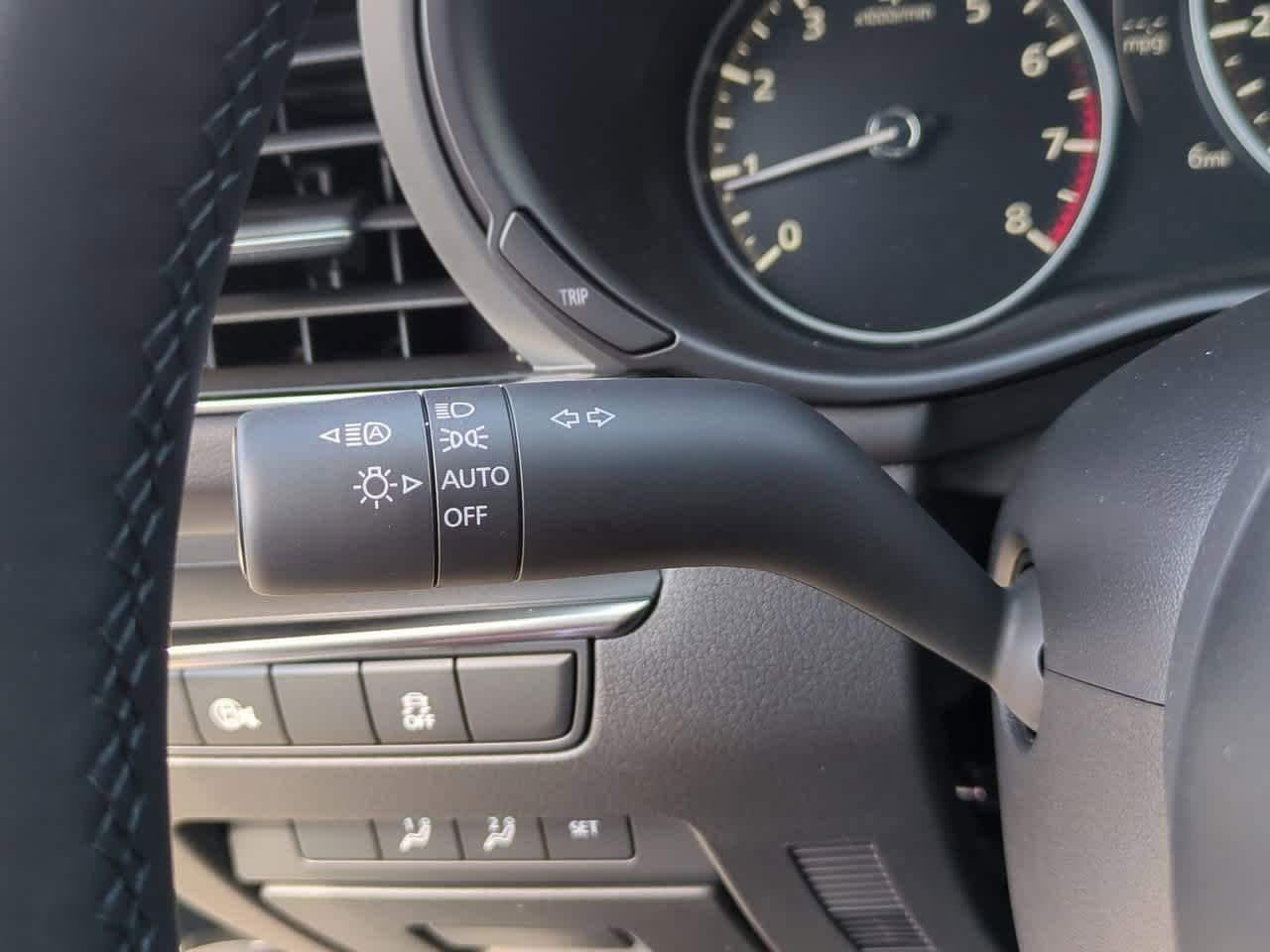 Thumbnail: 2025 Mazda Mazda3 - 25