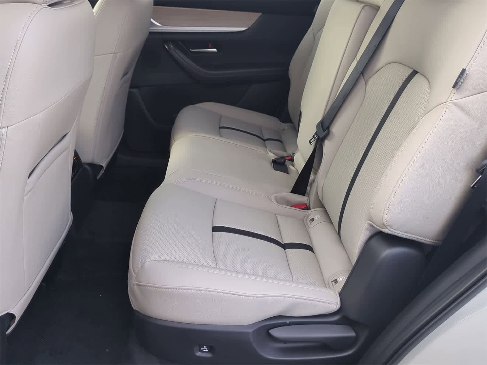 Thumbnail: 2026 Mazda CX-90 - 19