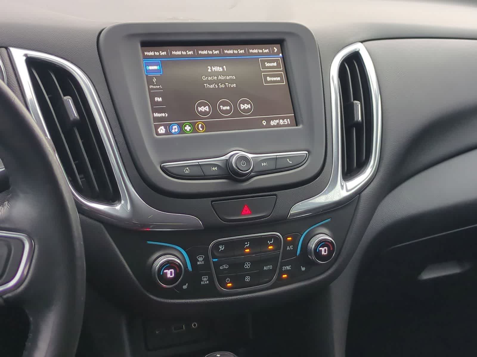 Thumbnail: 2019 Chevrolet Equinox - 26