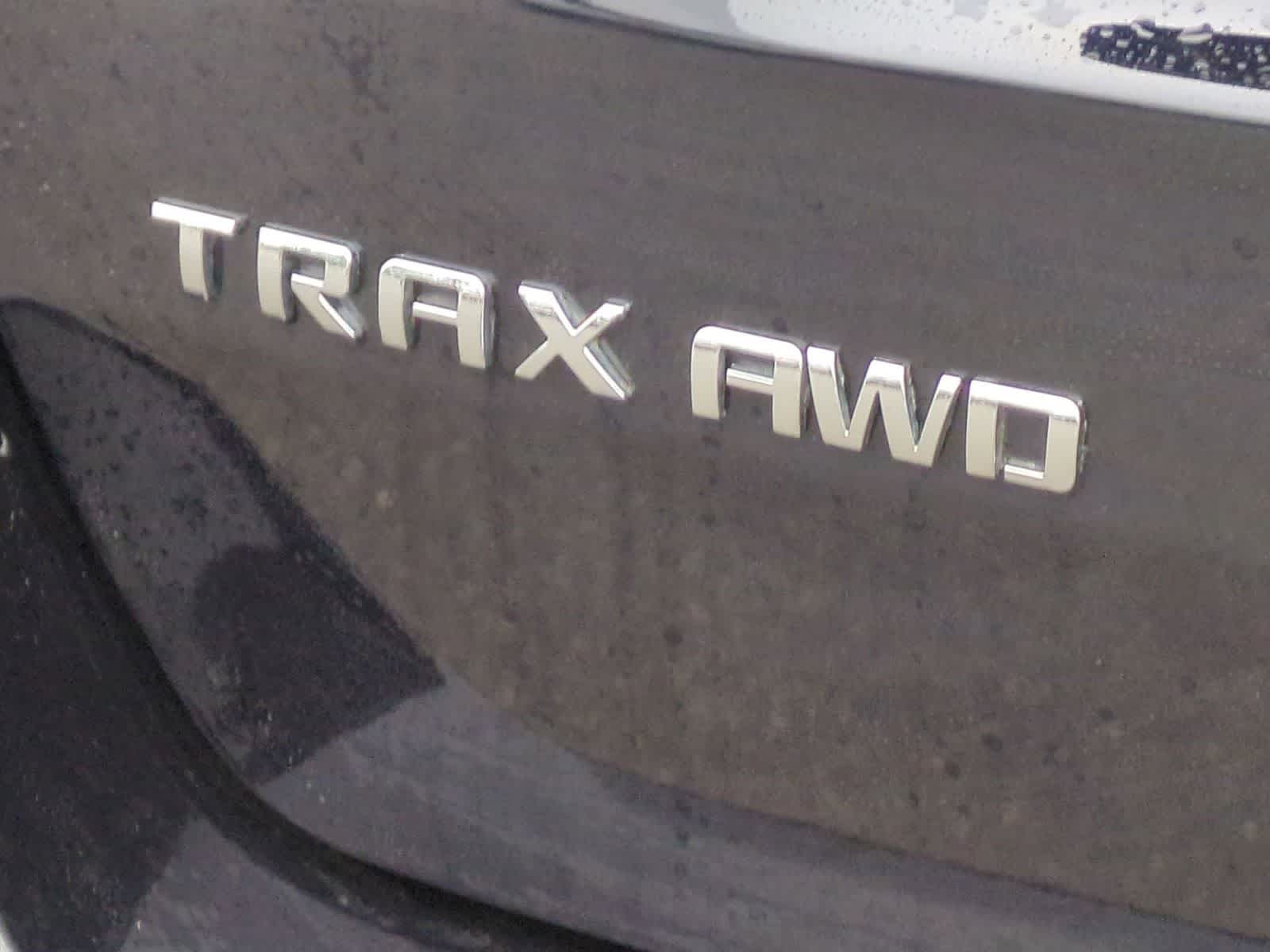 Thumbnail: 2022 Chevrolet Trax - 12