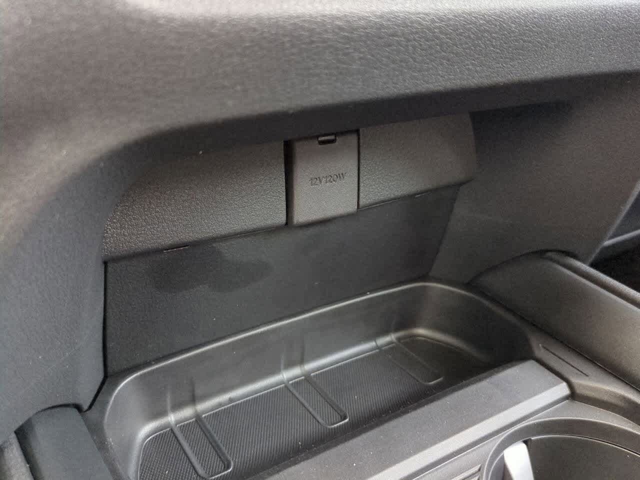 Thumbnail: 2025 Mazda CX-50 - 30