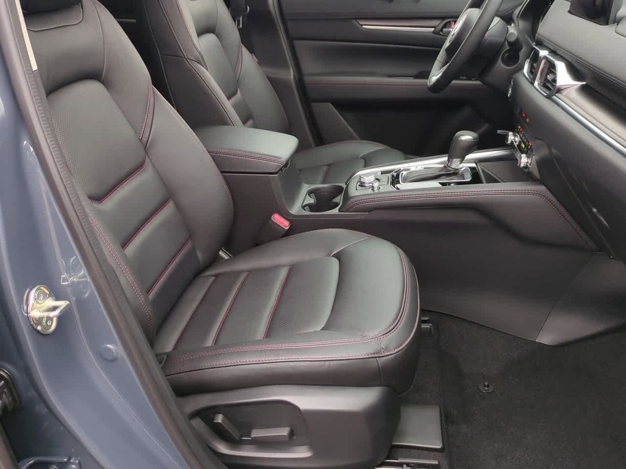 Thumbnail: 2025 Mazda CX-5 - 21