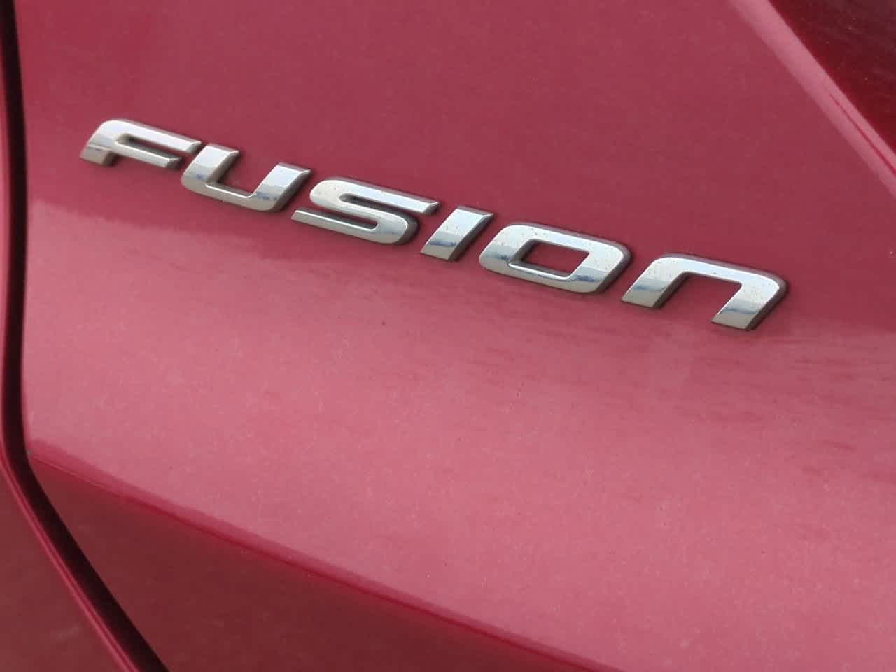 Thumbnail: 2014 Ford Fusion - 12