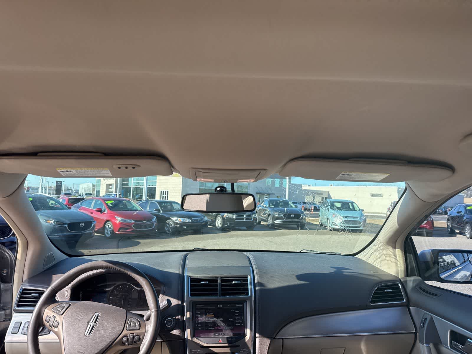 Thumbnail: 2011 Lincoln MKX - 18