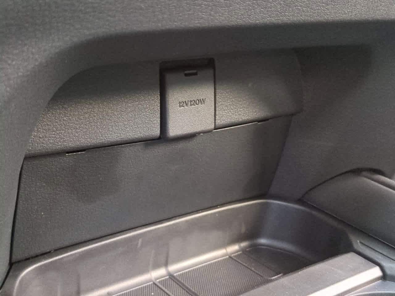 Thumbnail: 2025 Mazda CX-50 - 30