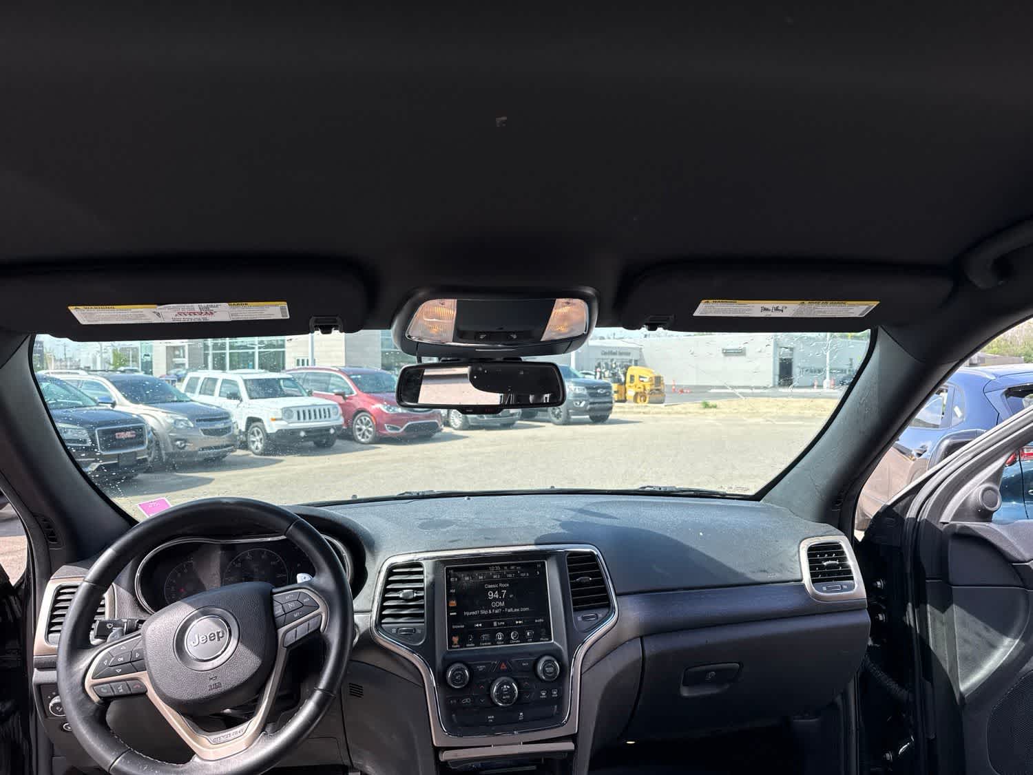 Thumbnail: 2015 Jeep Grand Cherokee - 18