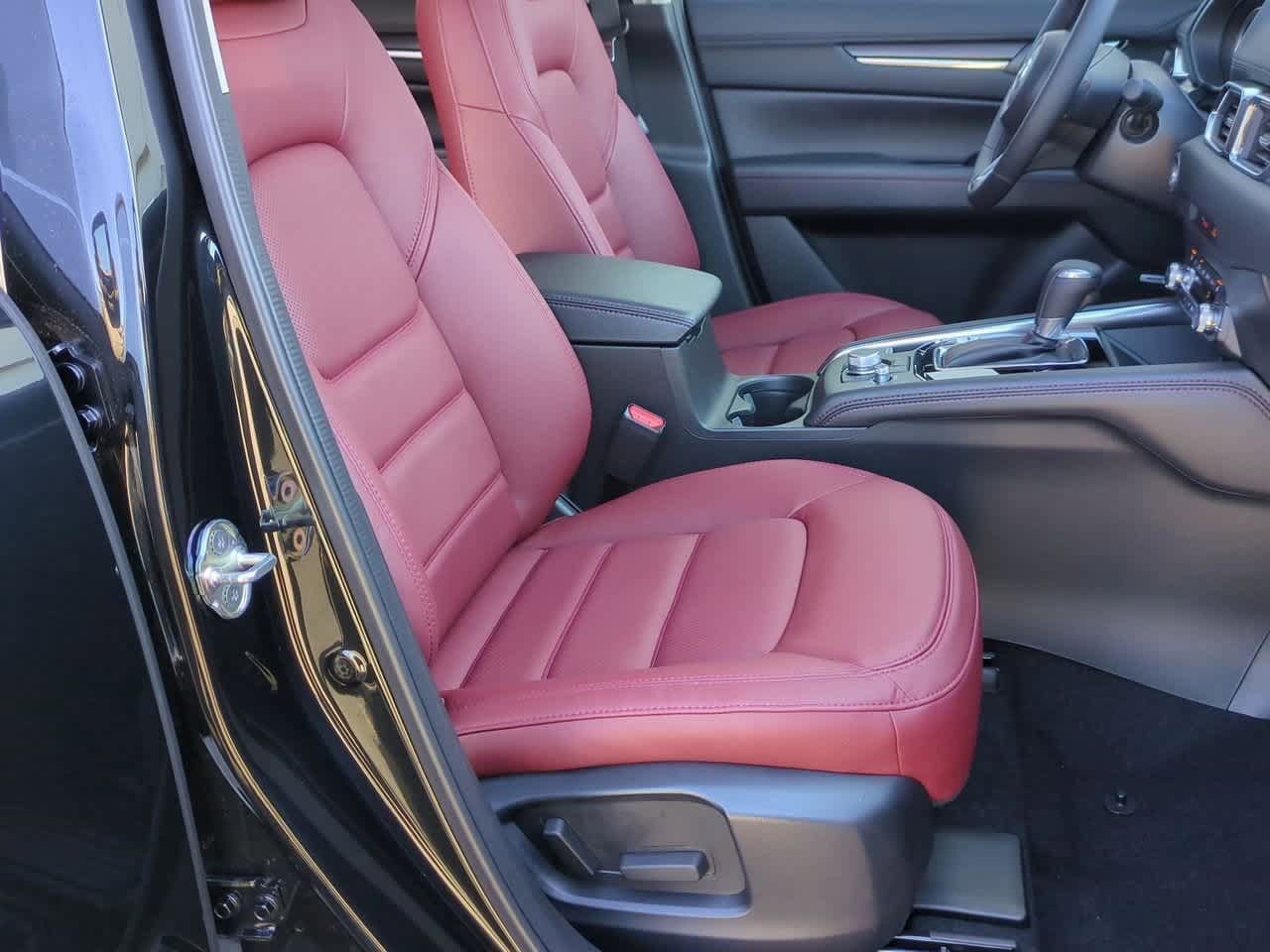 Thumbnail: 2025 Mazda CX-5 - 21