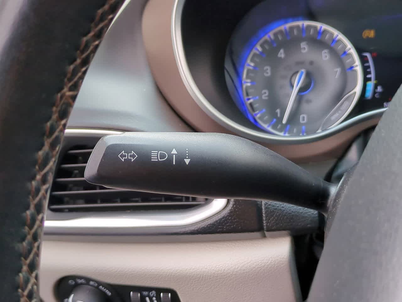 2018 Chrysler Pacifica  25