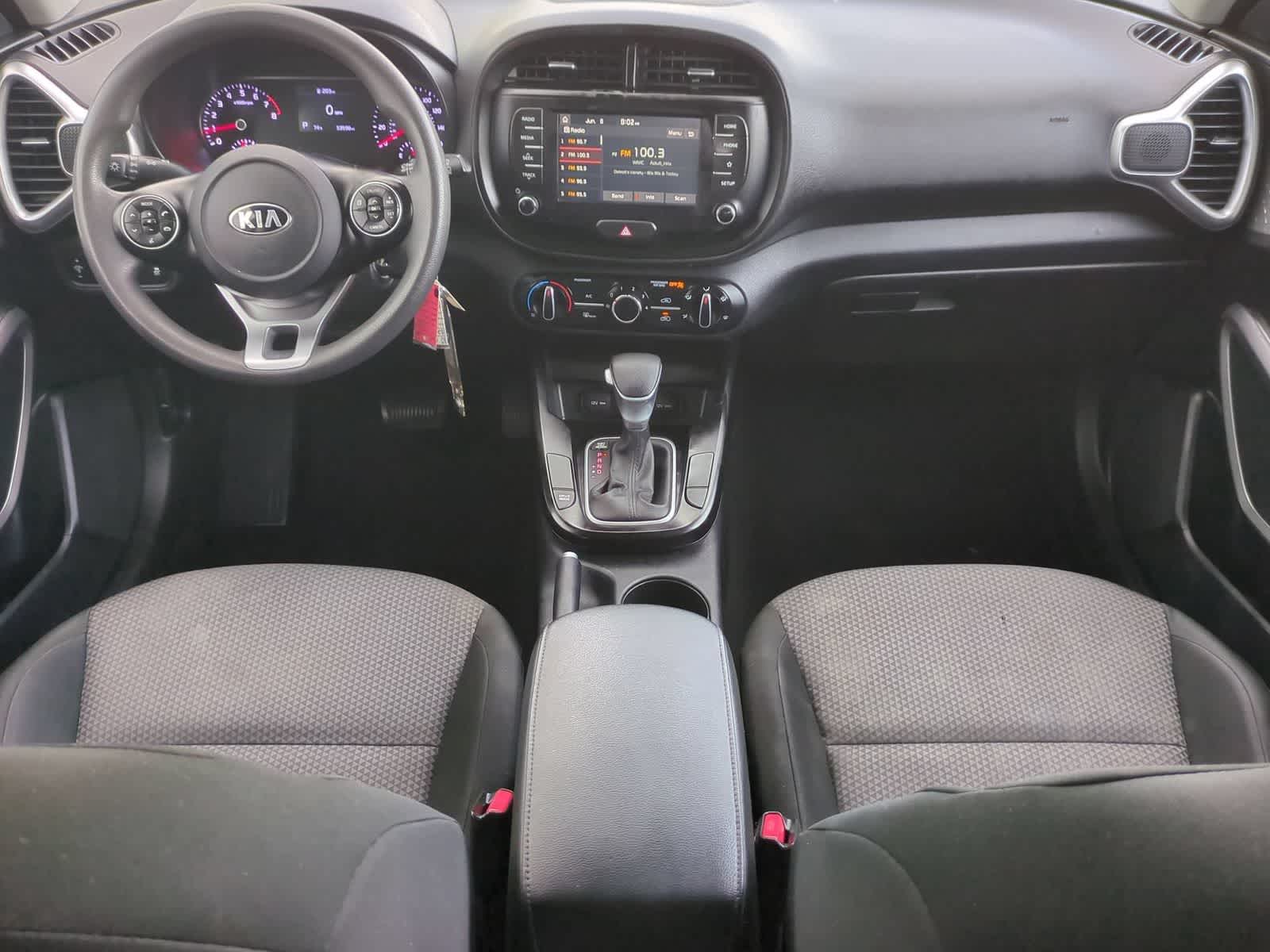 2021 Kia Soul LX - Photo 13