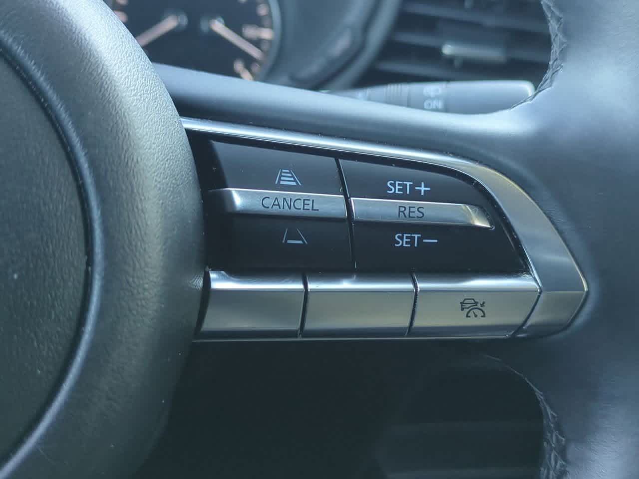 Thumbnail: 2023 Mazda CX-30 - 25