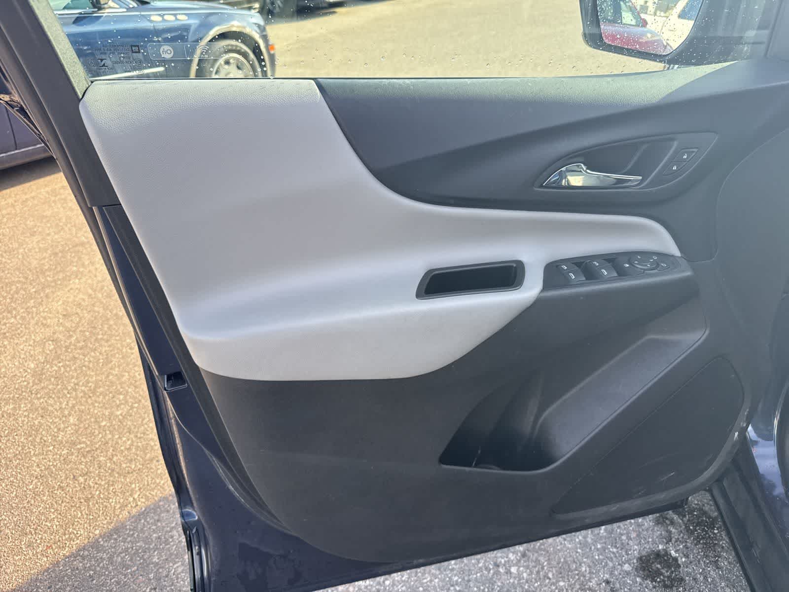 Thumbnail: 2019 Chevrolet Equinox - 15