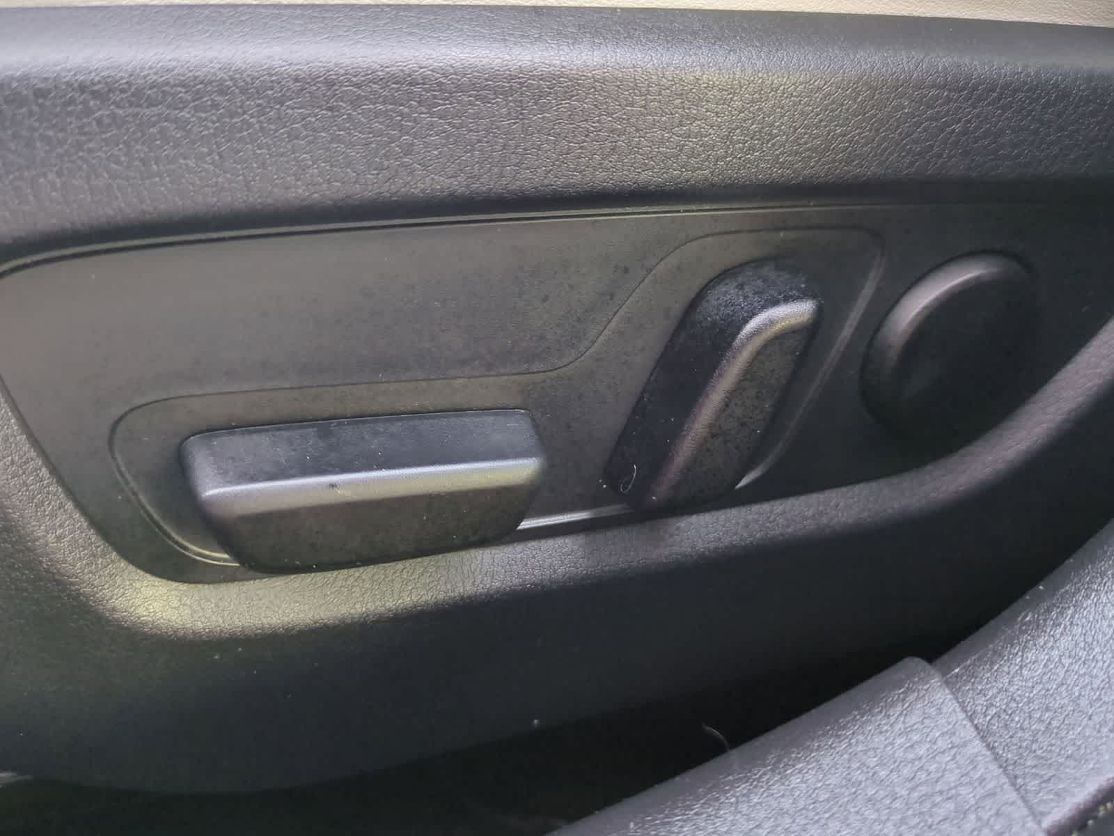 Thumbnail: 2023 Mazda CX-30 - 16