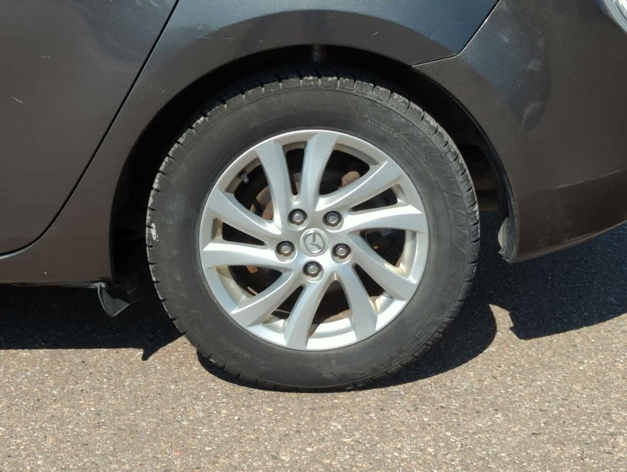 2012 Mazda Mazda3 i Touring 12