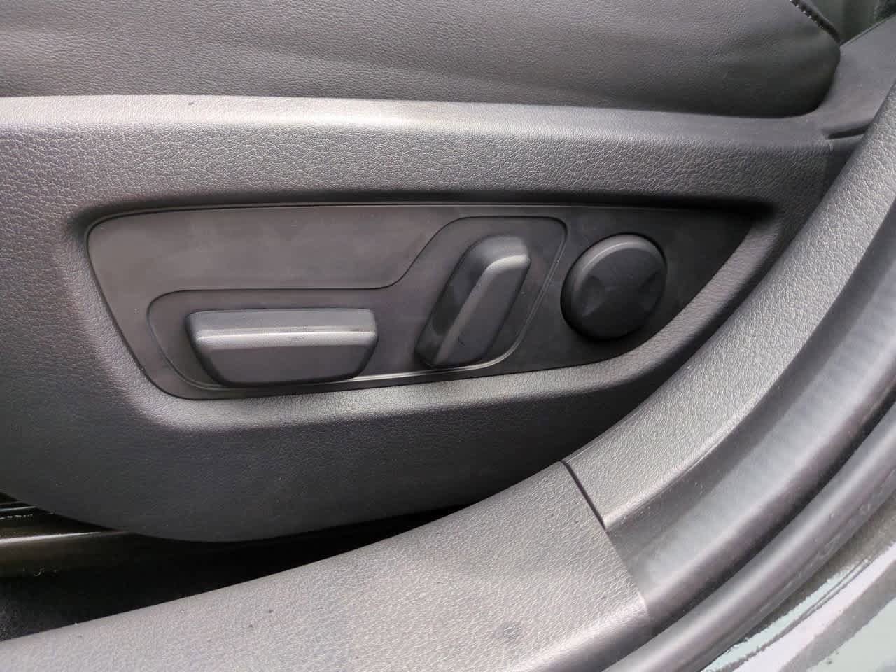 Thumbnail: 2025 Mazda CX-30 - 15