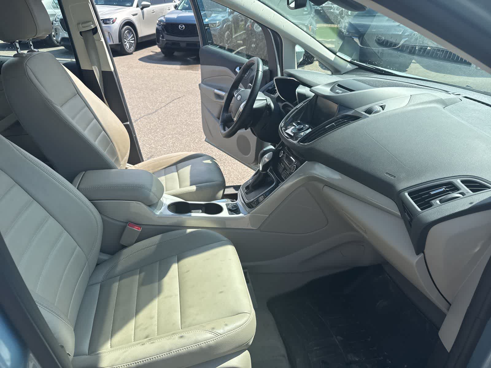 Thumbnail: 2014 Ford C-Max - 26