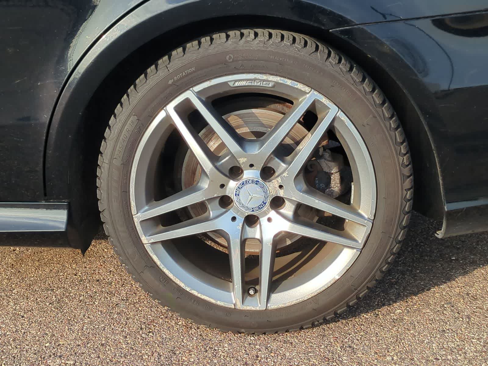 Thumbnail: 2014 Mercedes-Benz E-Class - 13