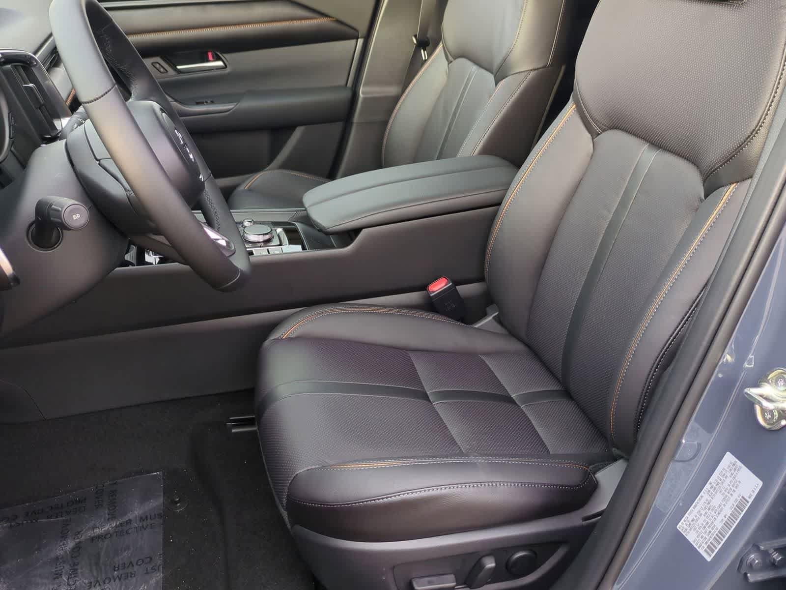 Thumbnail: 2026 Mazda CX-50 - 15