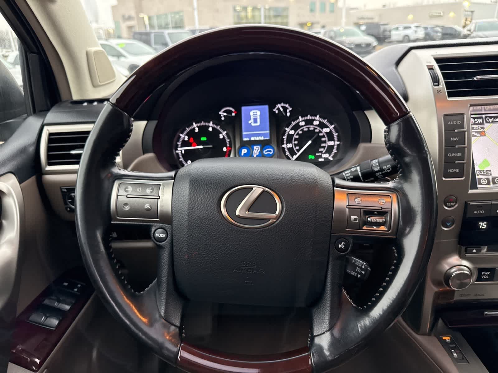 Thumbnail: 2019 Lexus GX - 18