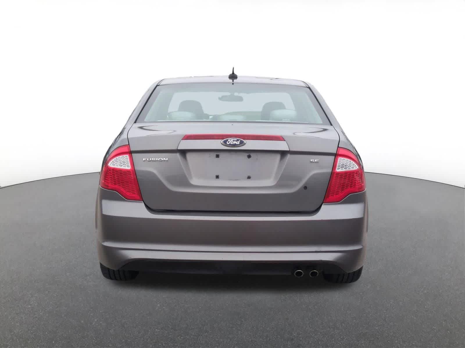 Thumbnail: 2010 Ford Fusion - 5