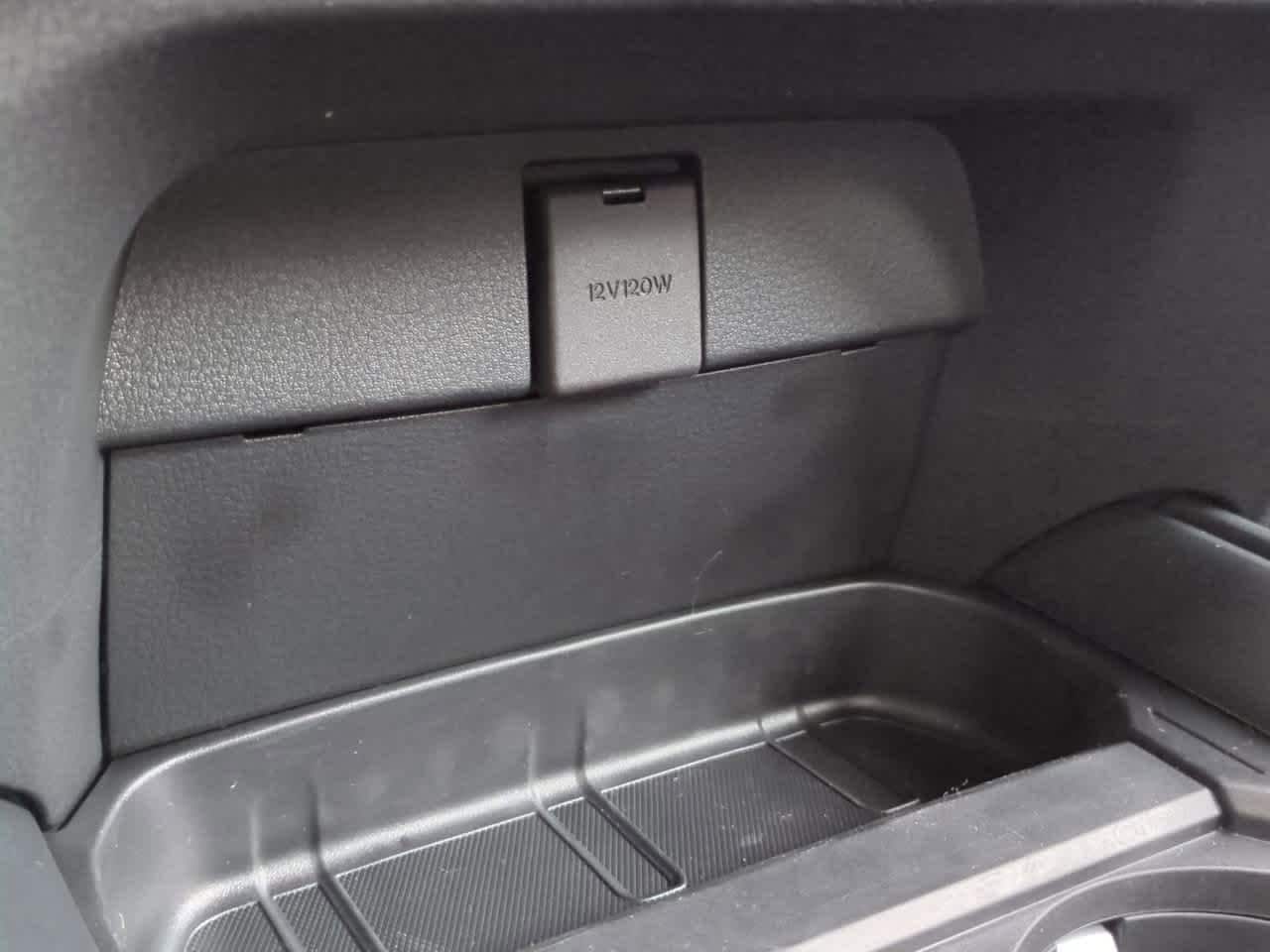 Thumbnail: 2025 Mazda CX-50 - 27