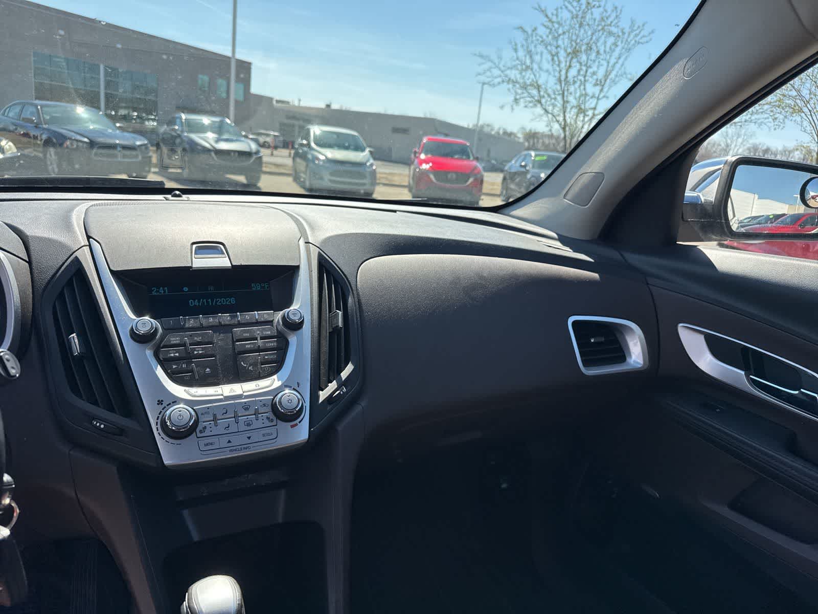 Thumbnail: 2011 Chevrolet Equinox - 21