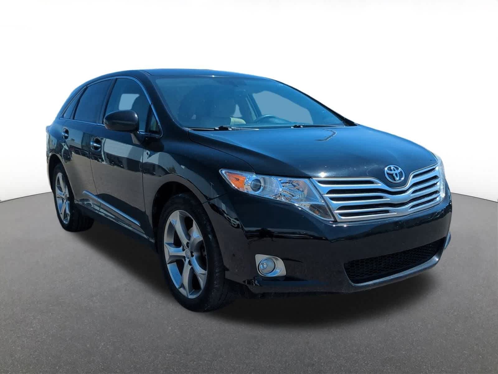 Thumbnail: 2011 Toyota Venza - 8