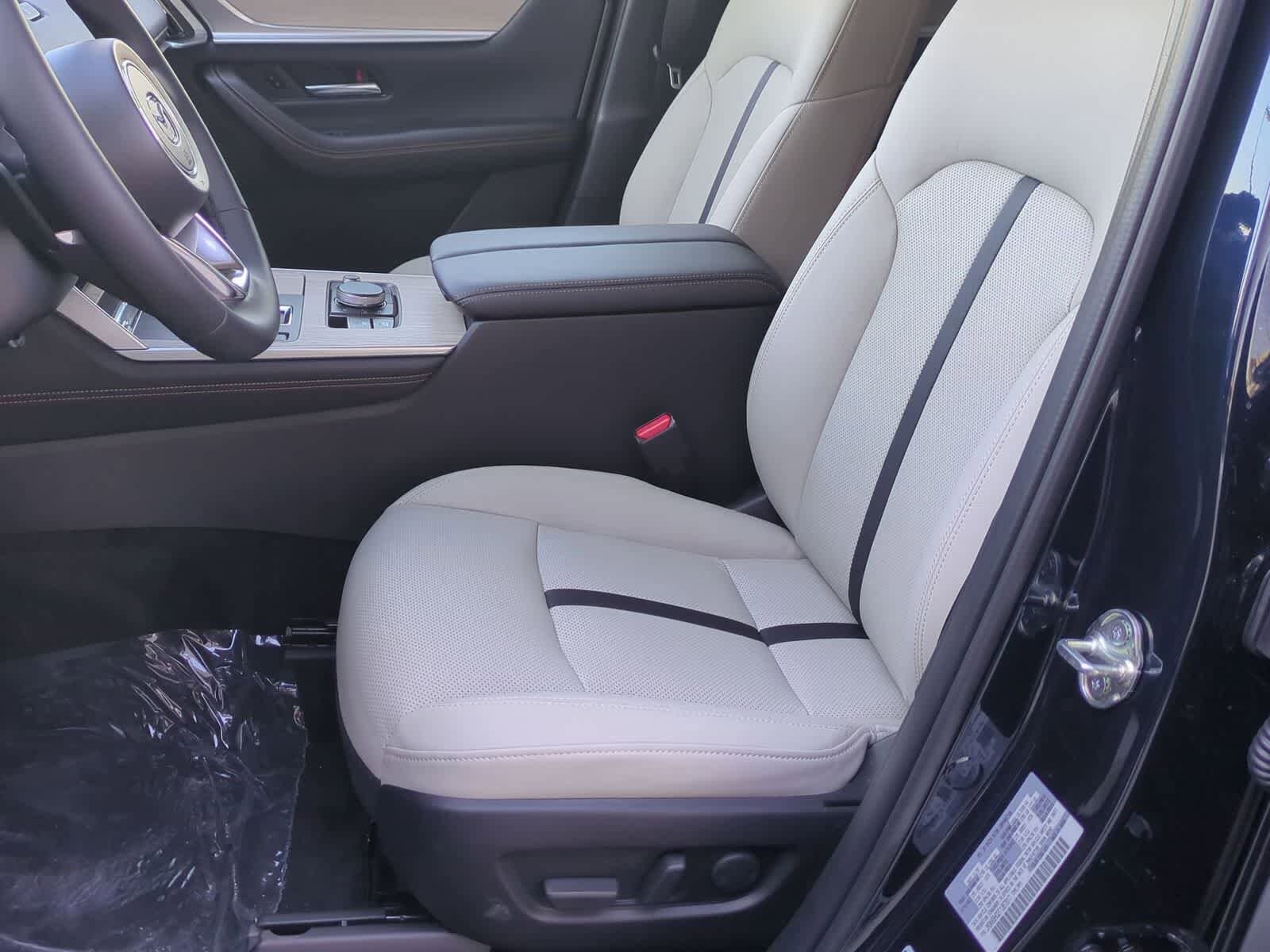 Thumbnail: 2026 Mazda CX-90 - 15