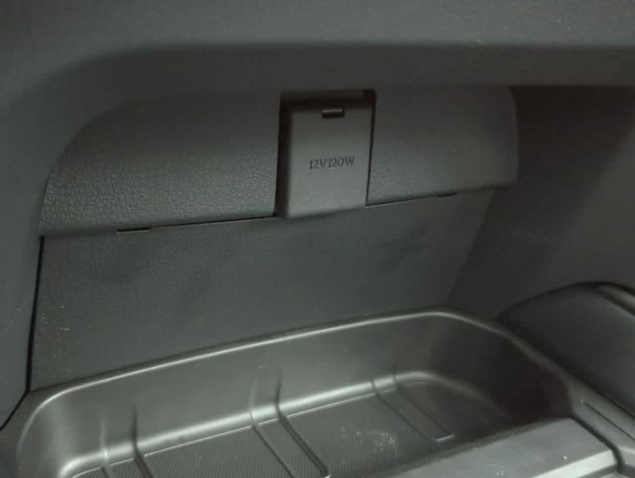 Thumbnail: 2025 Mazda CX-50 - 30