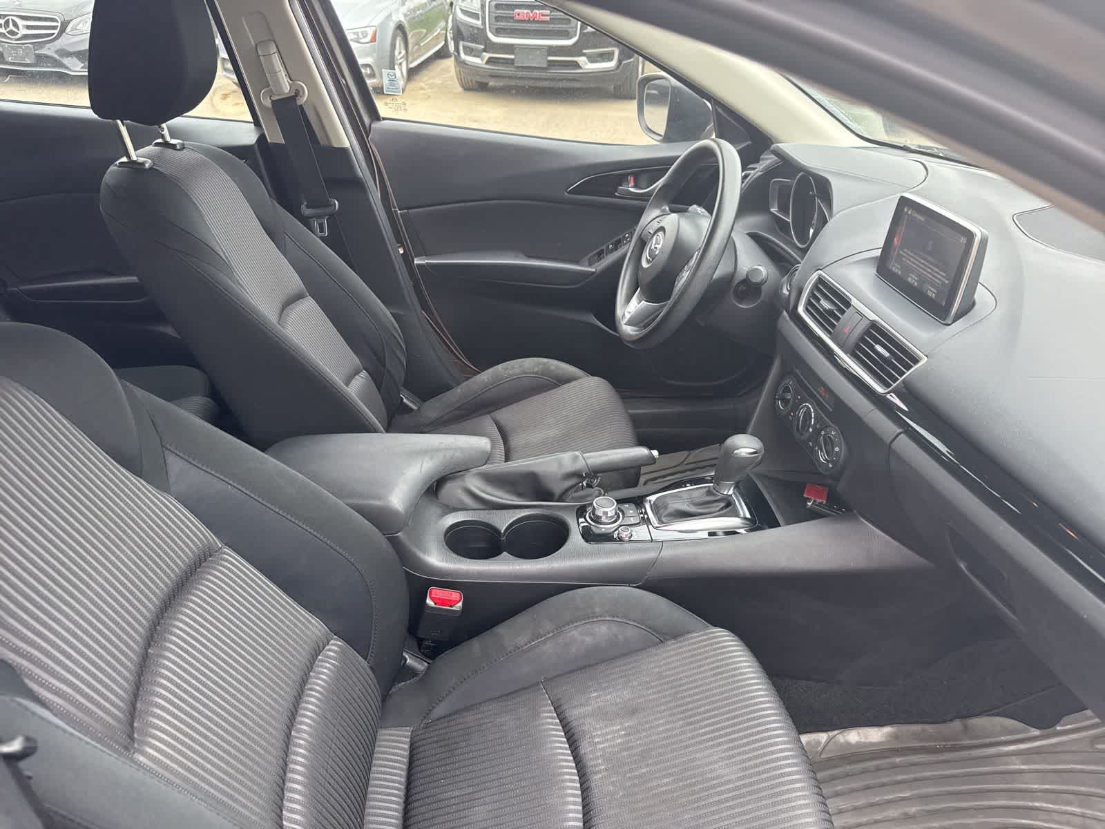 Thumbnail: 2016 Mazda Mazda3 - 22